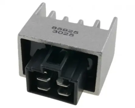 Bestpreis Spannungsregler / Gleichrichter 4-Pin 12V kompatibel für Peugeot Speedfight 1 / 2, 50, 100, Honda Bali, SFX, X8R-S / X, Aprilia SR 50, Habana, Mojito