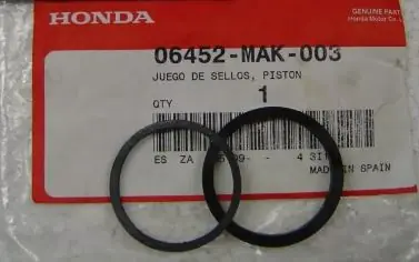 Sale Honda, orig. Abdichtungssatz Kolben CB500