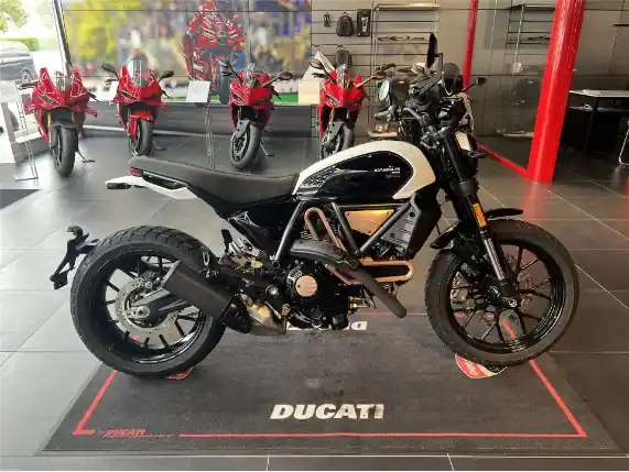 Markenprodukt SCRAMBLER 10° RIZOMA *412/500*